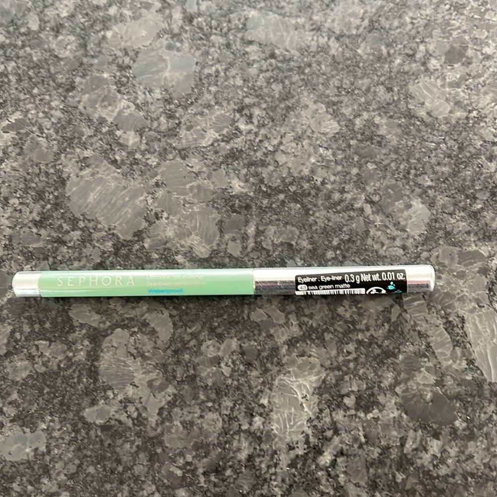 Sephora Ultimate Gel Eyeliner Waterproof in no. 53 Sea Green matte - Picture 9 of 10